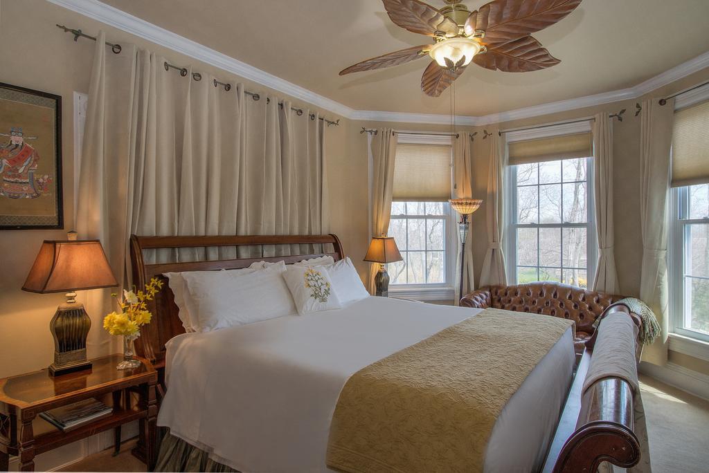 Shorecrest Bed And Breakfast Southold Εξωτερικό φωτογραφία